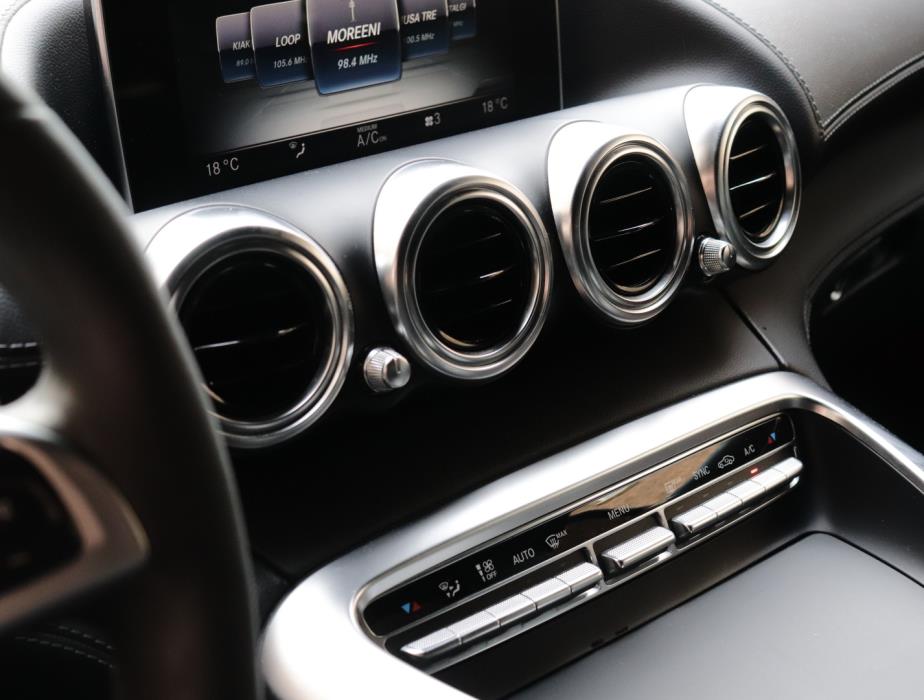 MERCEDES-BENZ AMG GT S 2015