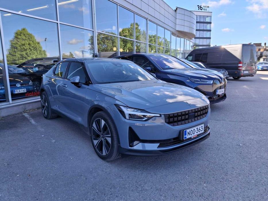 POLESTAR 2 2023