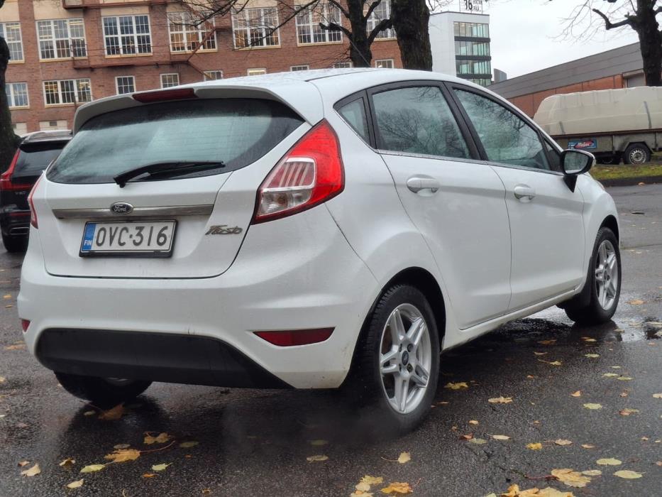 FORD Fiesta 2016