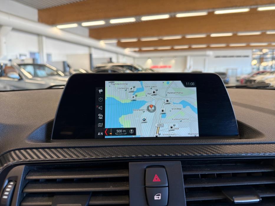 BMW 118 2018