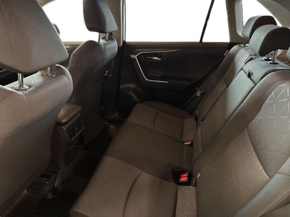 TOYOTA RAV4 2021