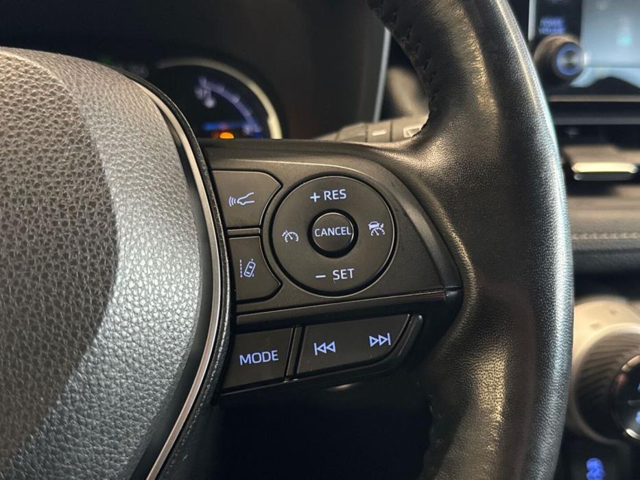 TOYOTA RAV4 2021