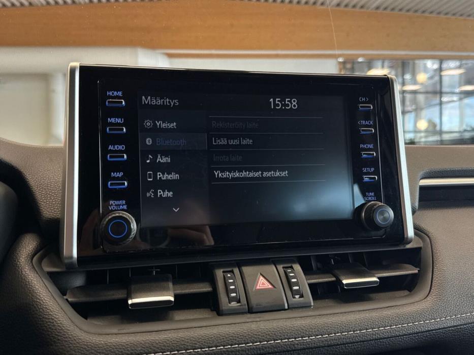 TOYOTA RAV4 2021