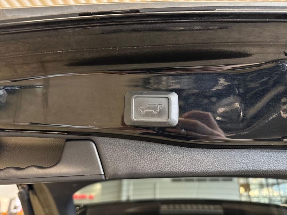 TOYOTA RAV4 2021