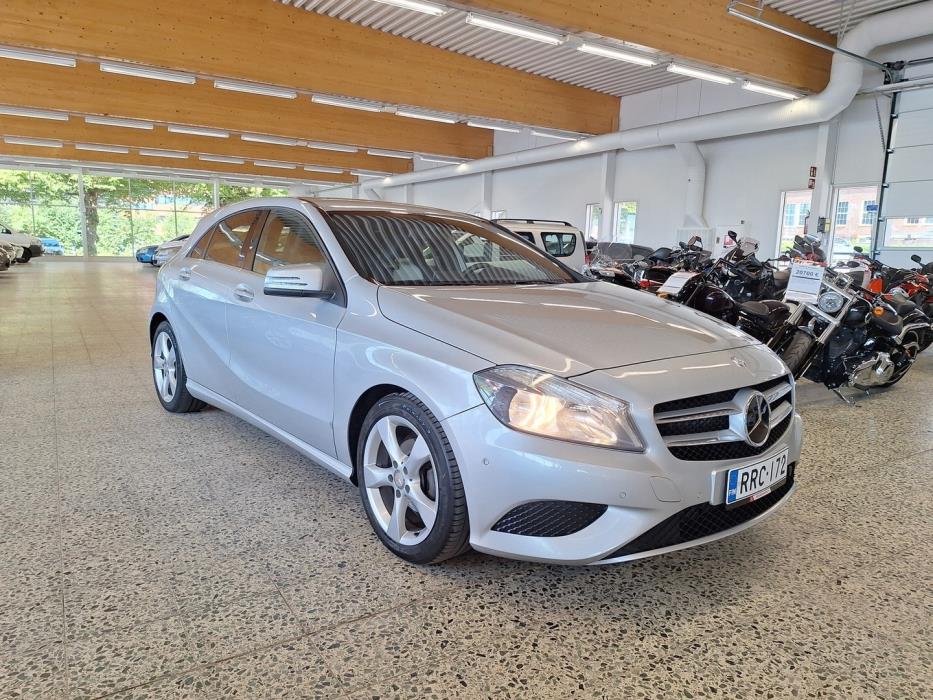 MERCEDES-BENZ A 2013