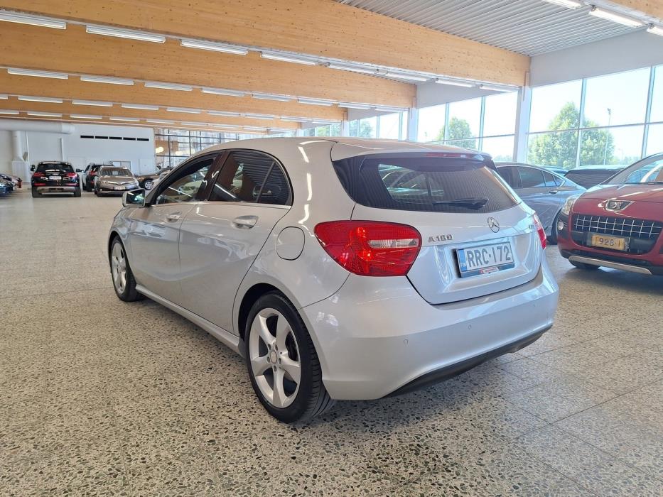 MERCEDES-BENZ A 2013