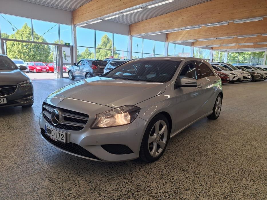 MERCEDES-BENZ A 2013