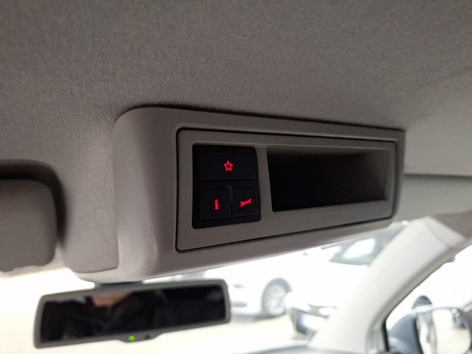 VOLKSWAGEN Transporter 2013