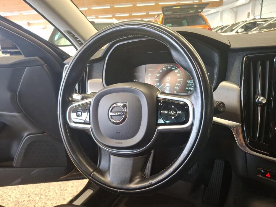 VOLVO V90 2017