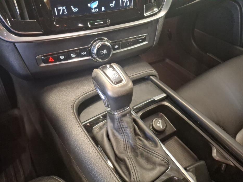 VOLVO V90 2017