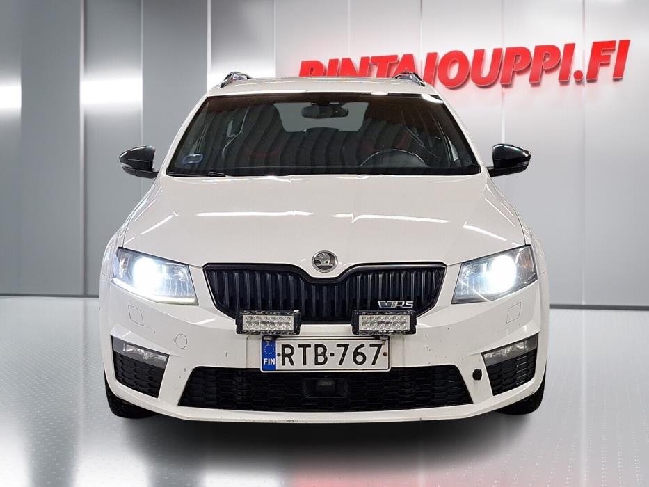 SKODA Octavia 2014