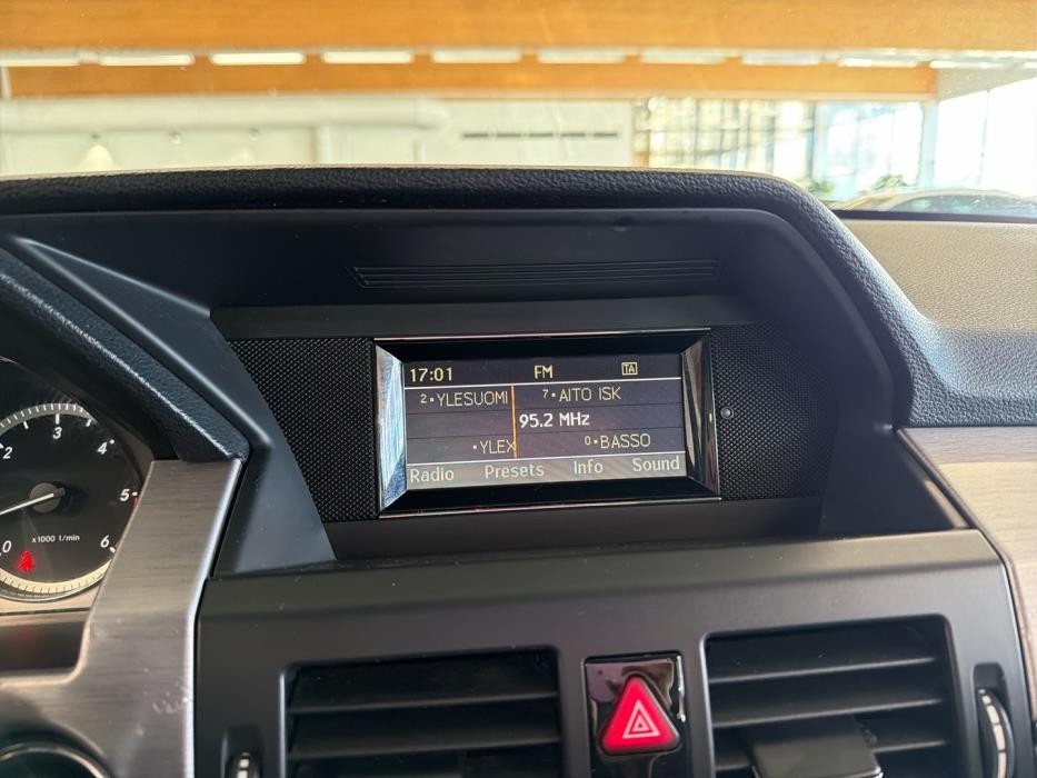 MERCEDES-BENZ GLK 2009