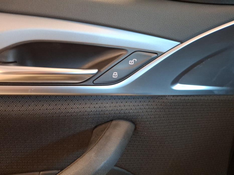 BMW 520 2019