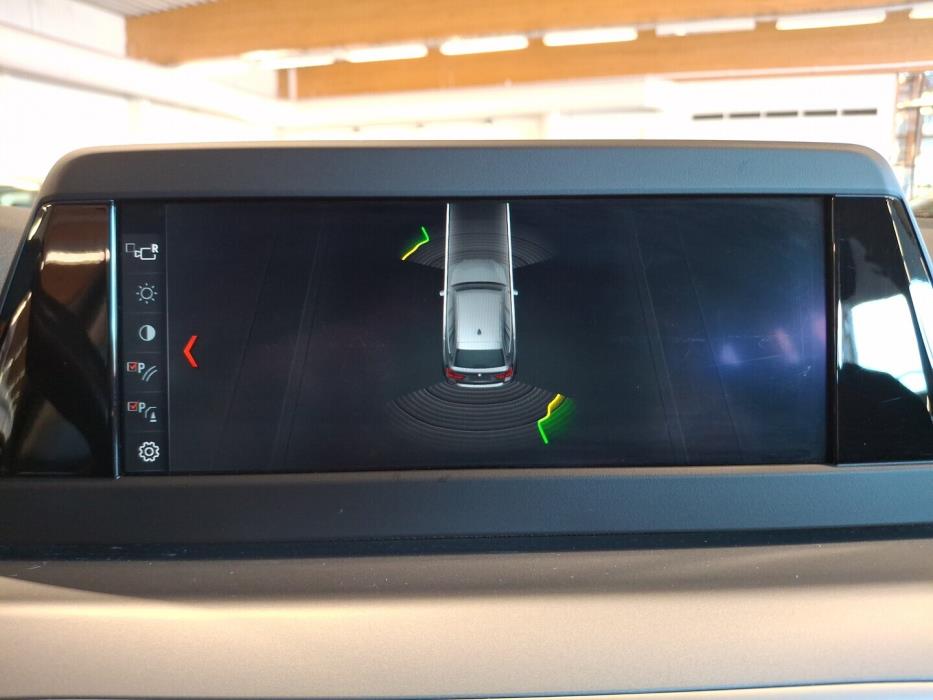 BMW 520 2019