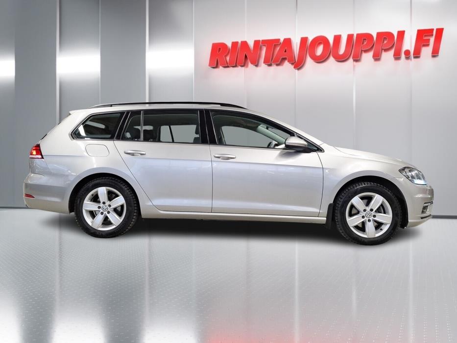 VOLKSWAGEN Golf 2019