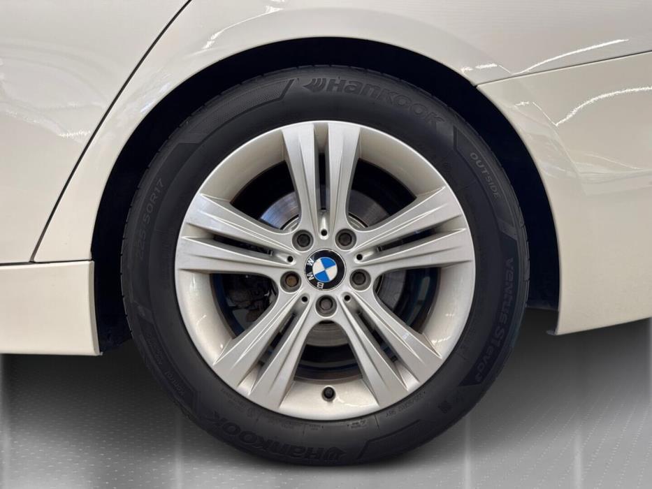 BMW 320 2013