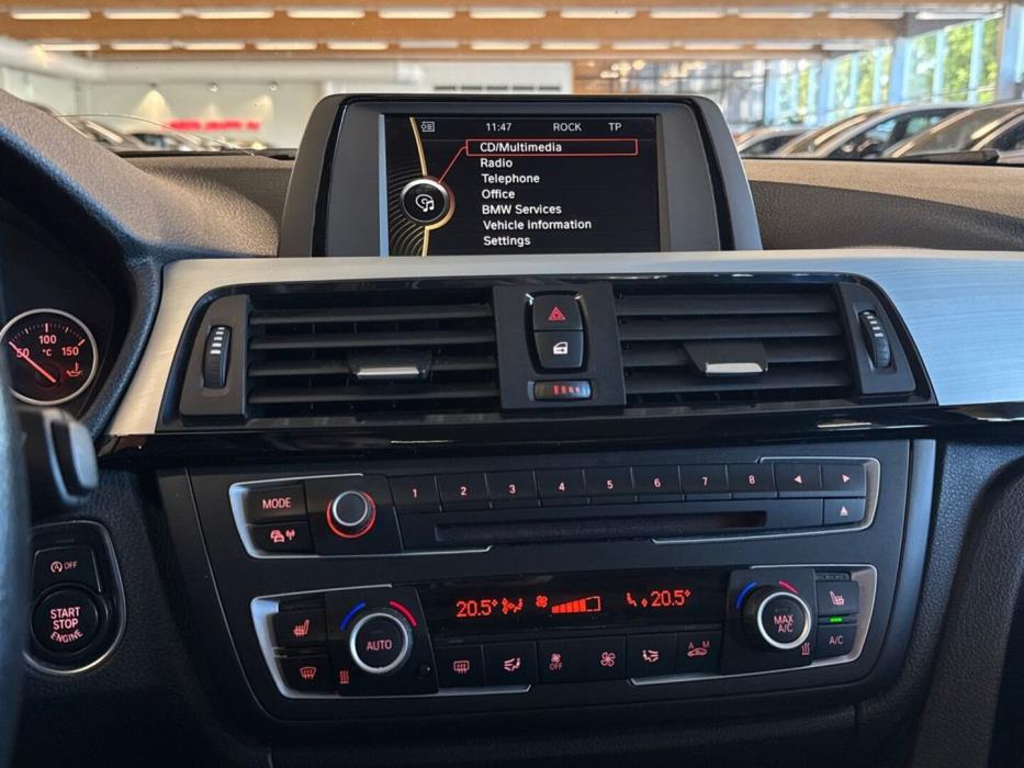 BMW 320 2013