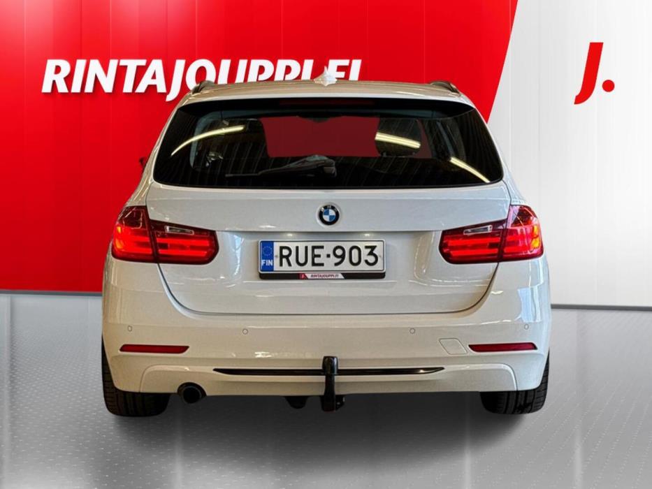 BMW 320 2013