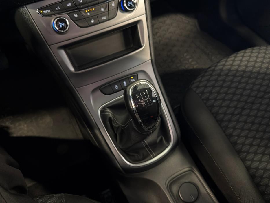 OPEL Astra 2021
