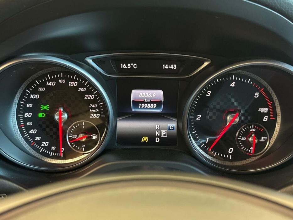 MERCEDES-BENZ A 2017