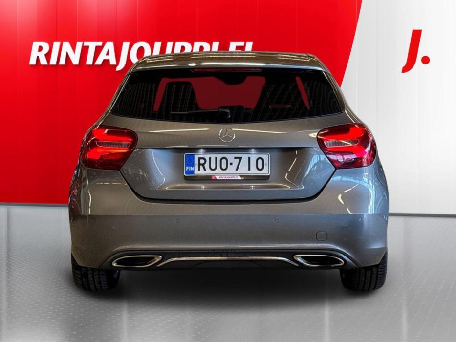 MERCEDES-BENZ A 2017