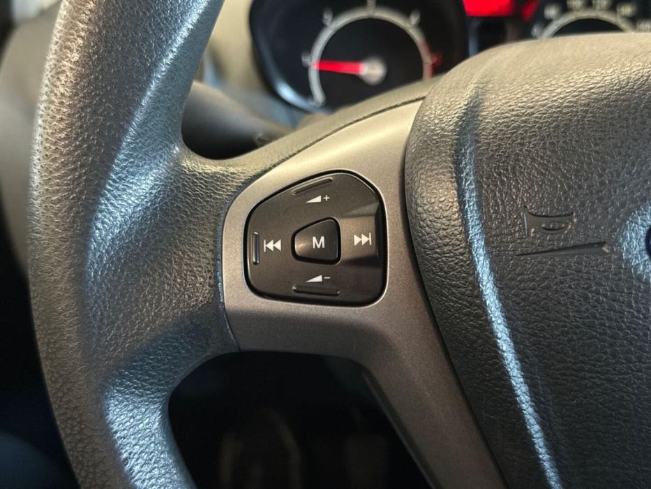FORD Fiesta 2010