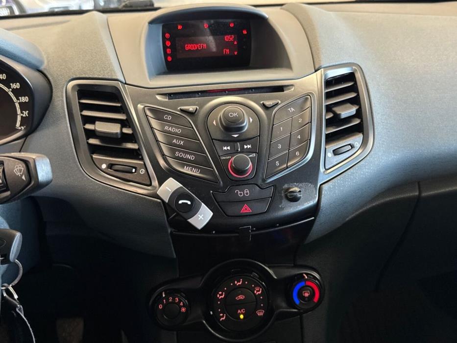FORD Fiesta 2010