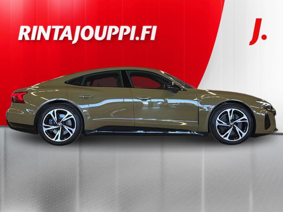 AUDI e-tron GT 2022