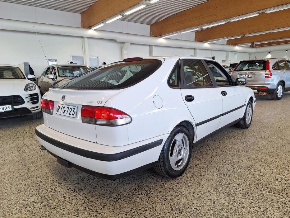 SAAB 9-3 2000