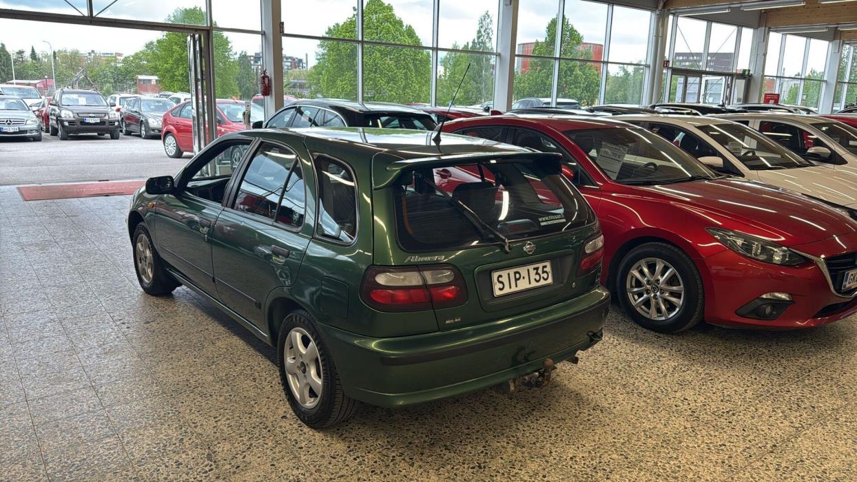 NISSAN Almera 1999
