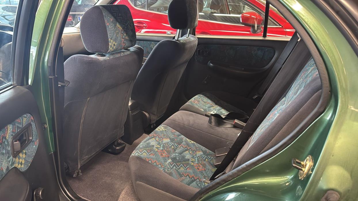 NISSAN Almera 1999