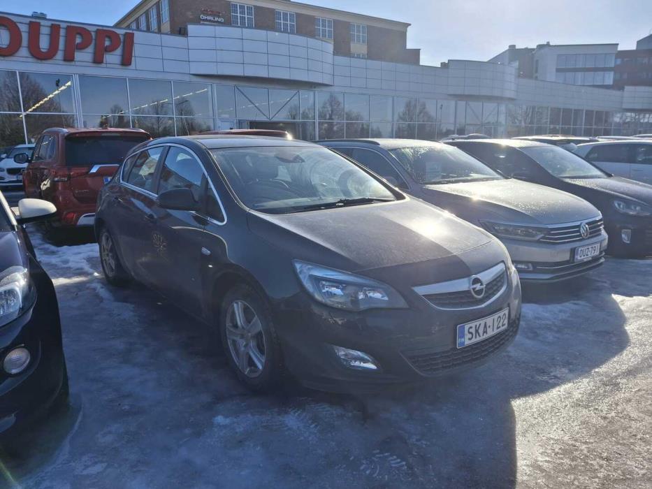 OPEL Astra 2010