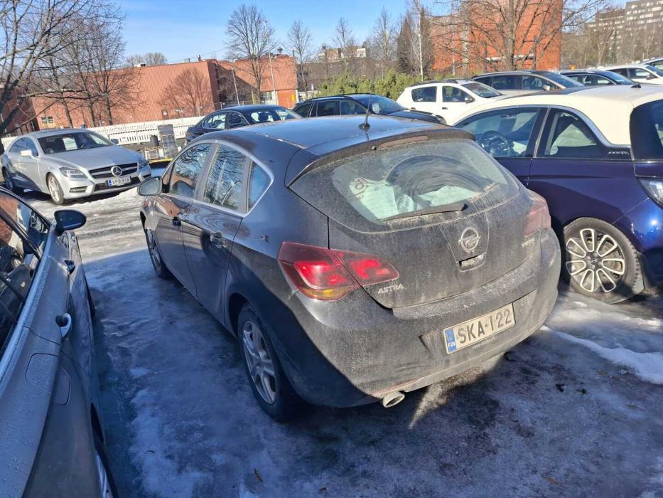 OPEL Astra 2010