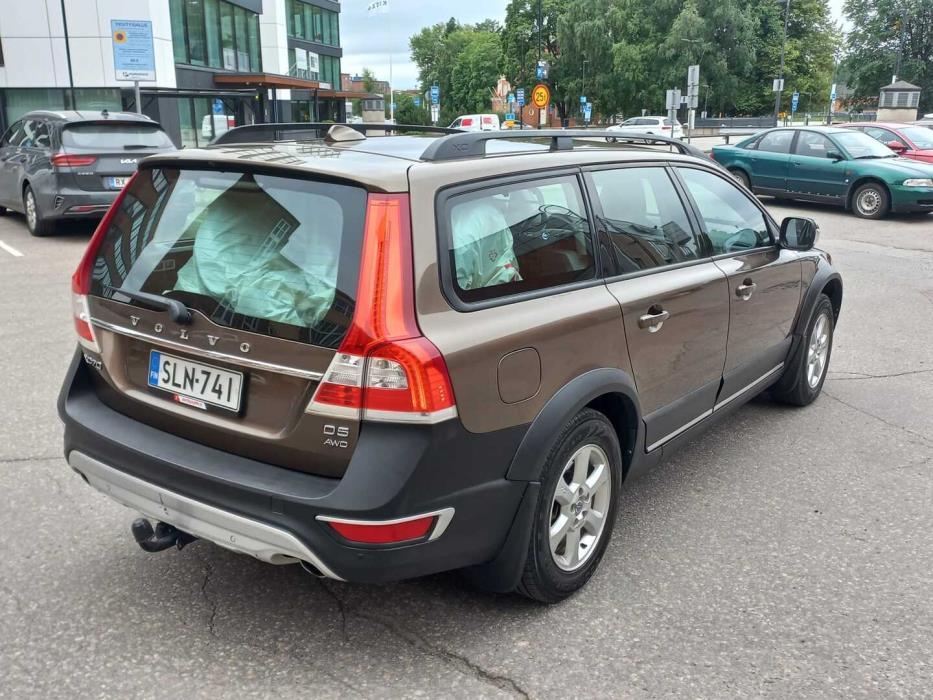 VOLVO XC70 2014