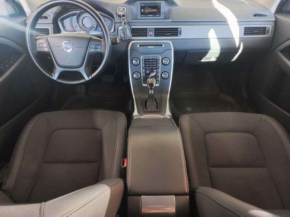VOLVO XC70 2014
