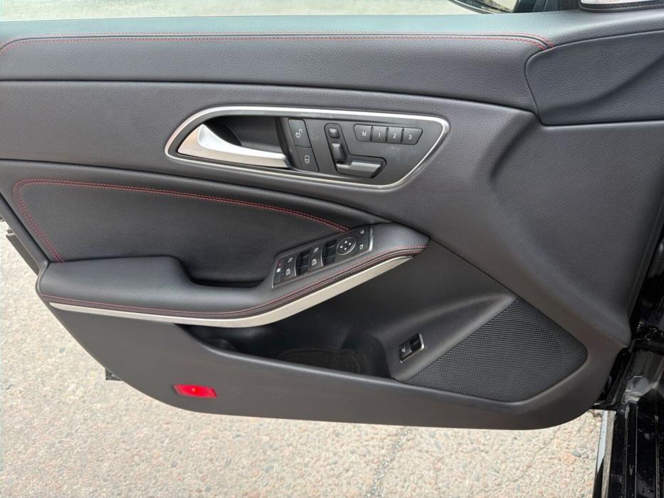 MERCEDES-BENZ CLA 2015