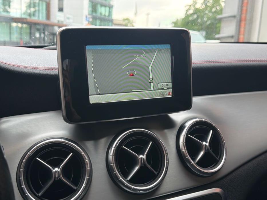 MERCEDES-BENZ CLA 2015