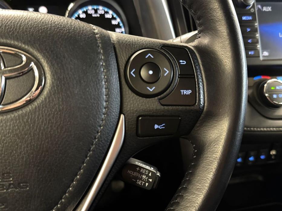 TOYOTA RAV4 2016