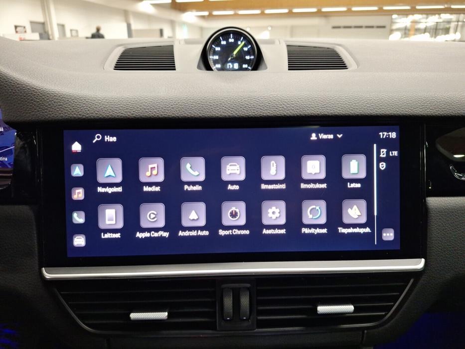 PORSCHE Cayenne 2022