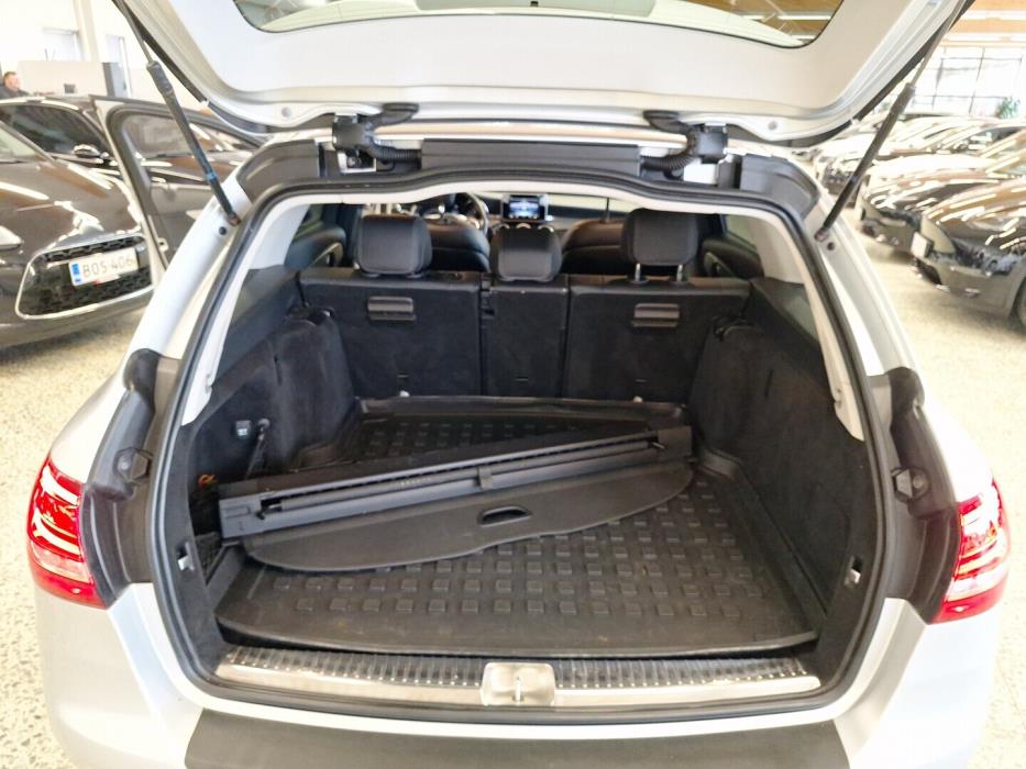 MERCEDES-BENZ C 2015