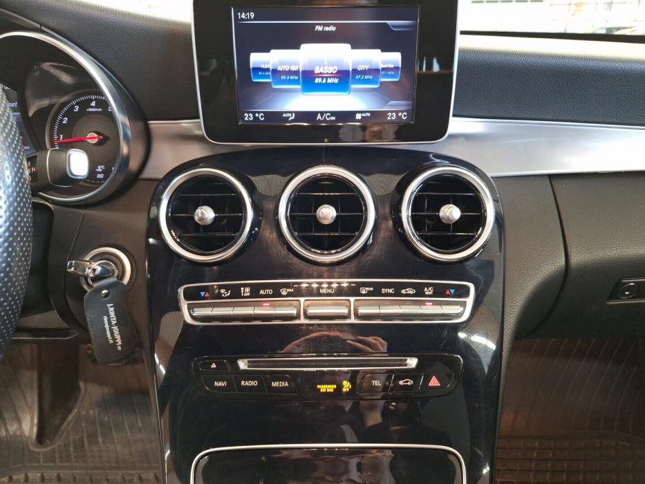 MERCEDES-BENZ C 2015