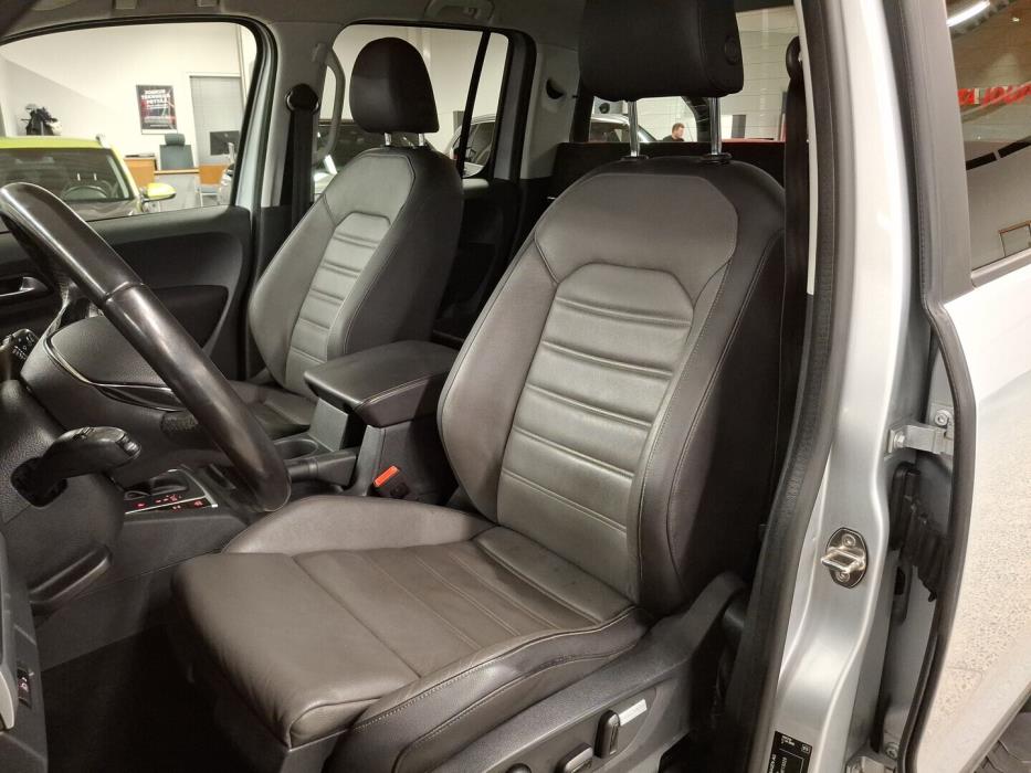 VOLKSWAGEN Amarok 2020