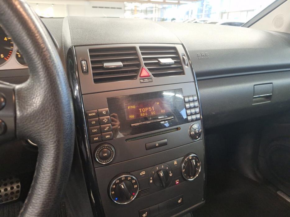 MERCEDES-BENZ A 2008