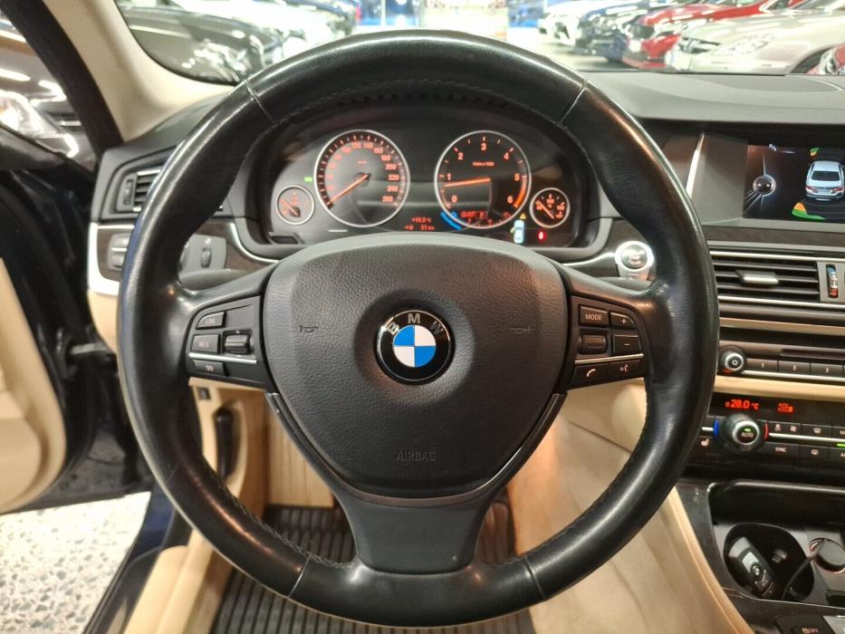 BMW 530 2015