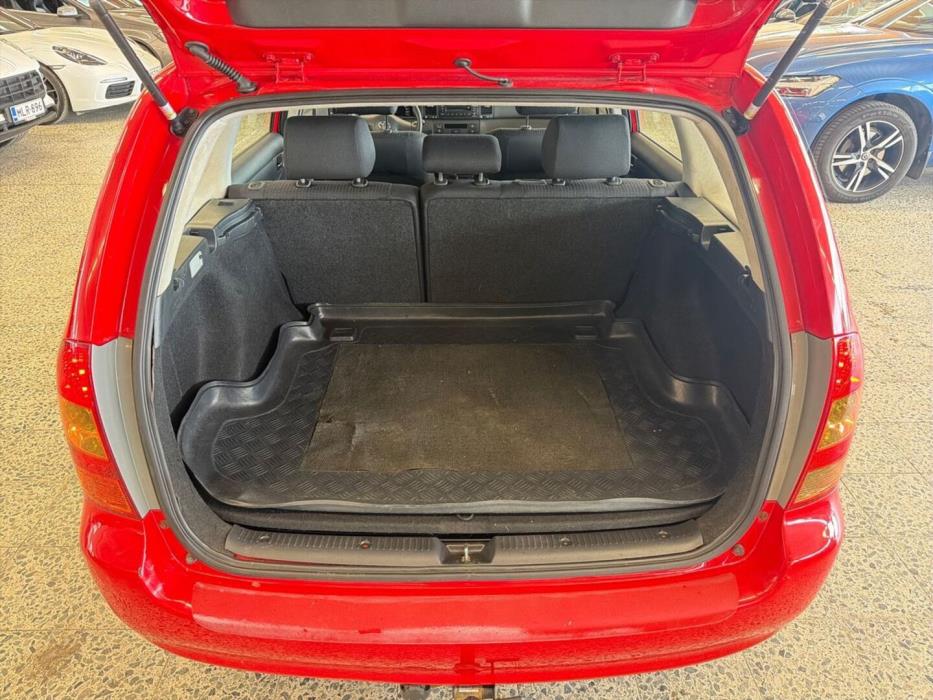 TOYOTA Corolla 2005
