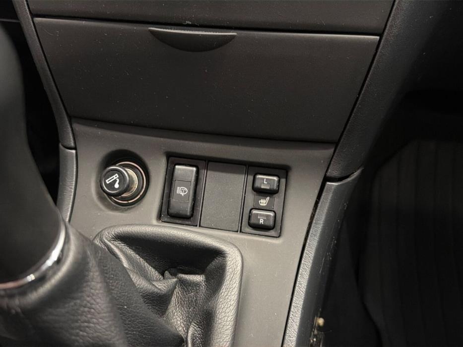 TOYOTA Corolla 2005