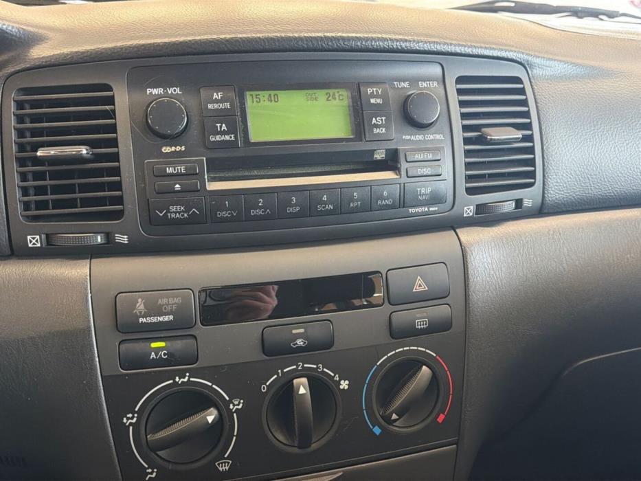 TOYOTA Corolla 2005