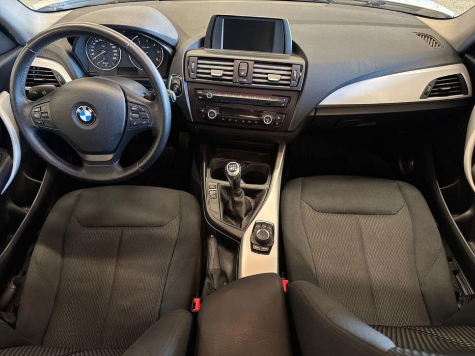 BMW 118 2012
