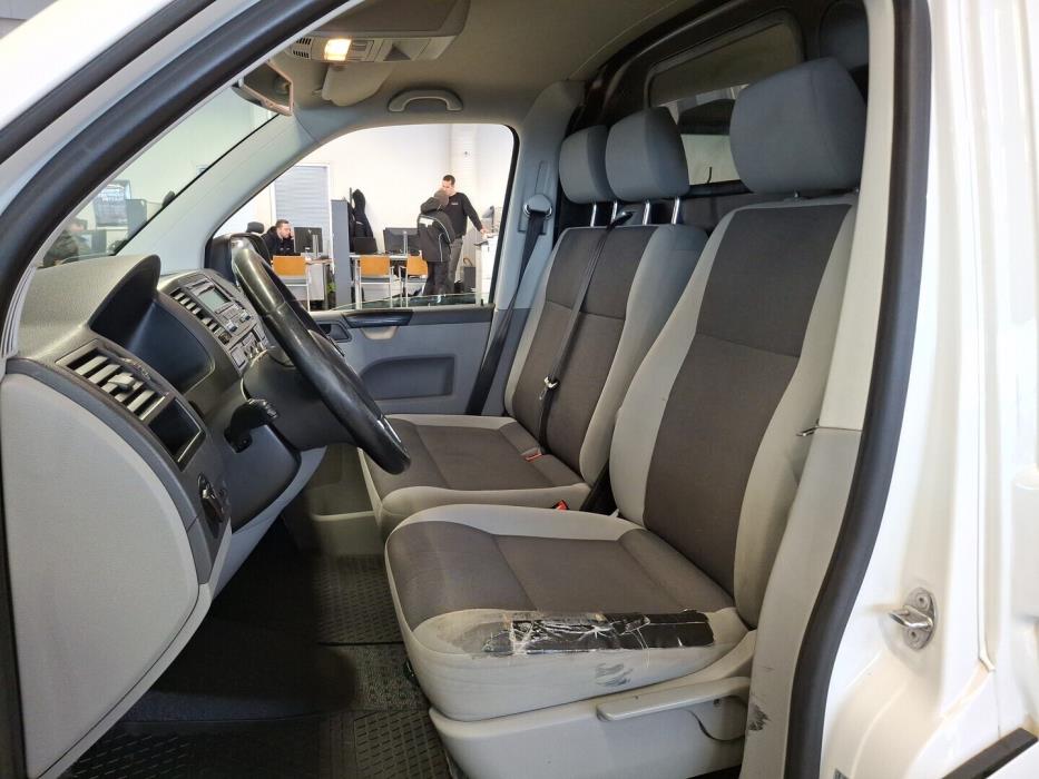 VOLKSWAGEN Transporter 2014