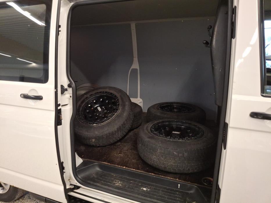 VOLKSWAGEN Transporter 2014